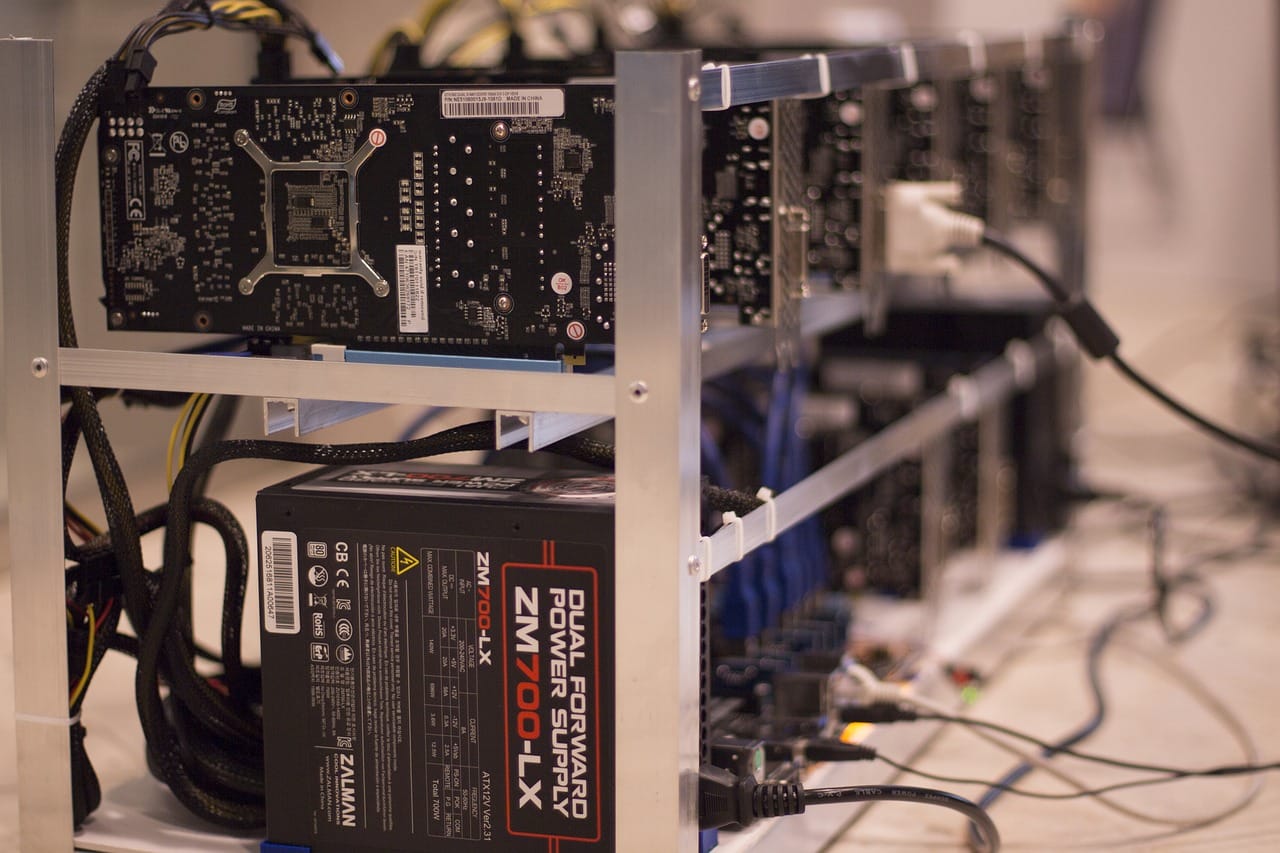 Bitcoin mining steeds decentraler