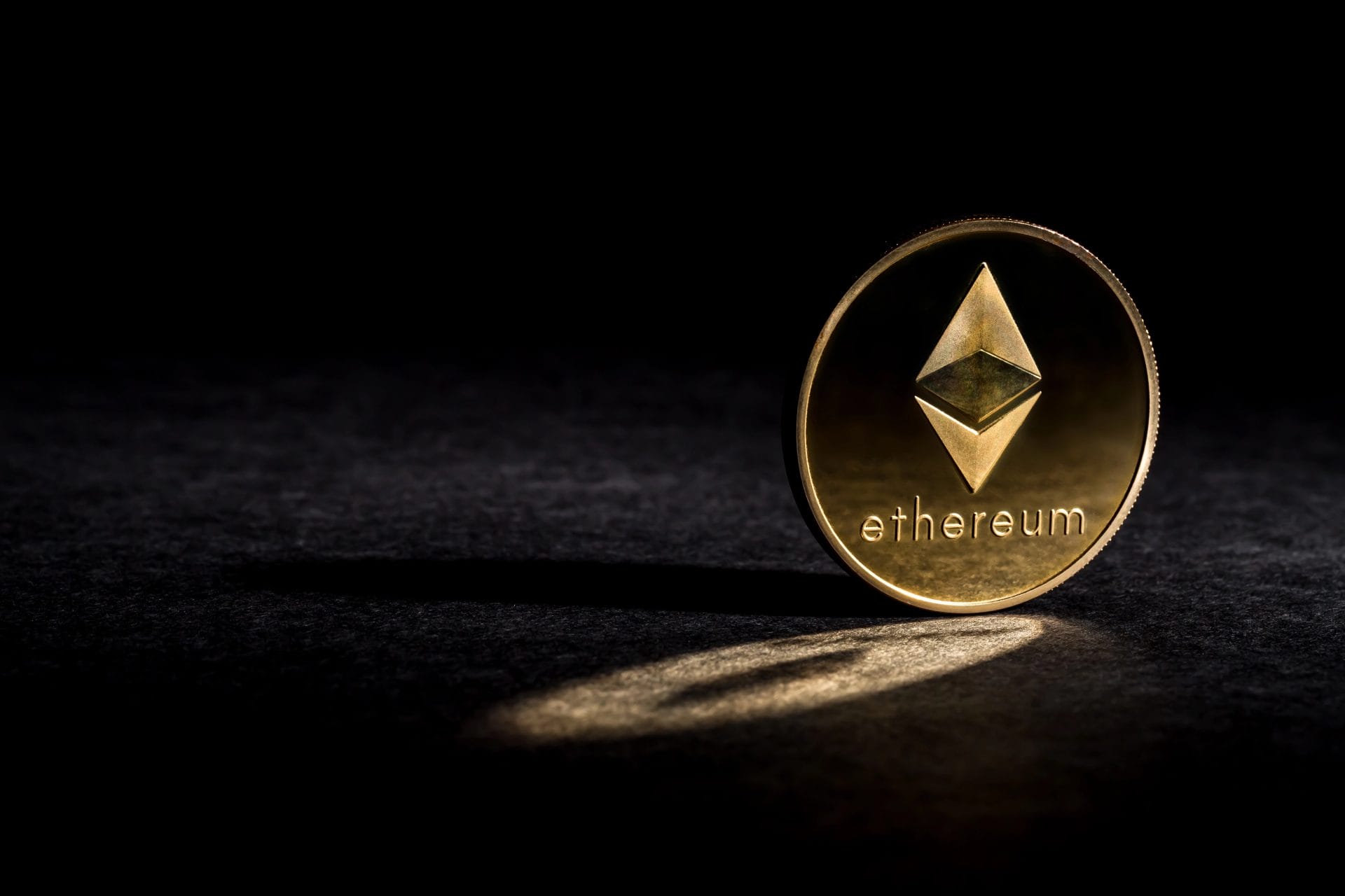 Ethereum whale koopt voor $405 miljoen Ether in