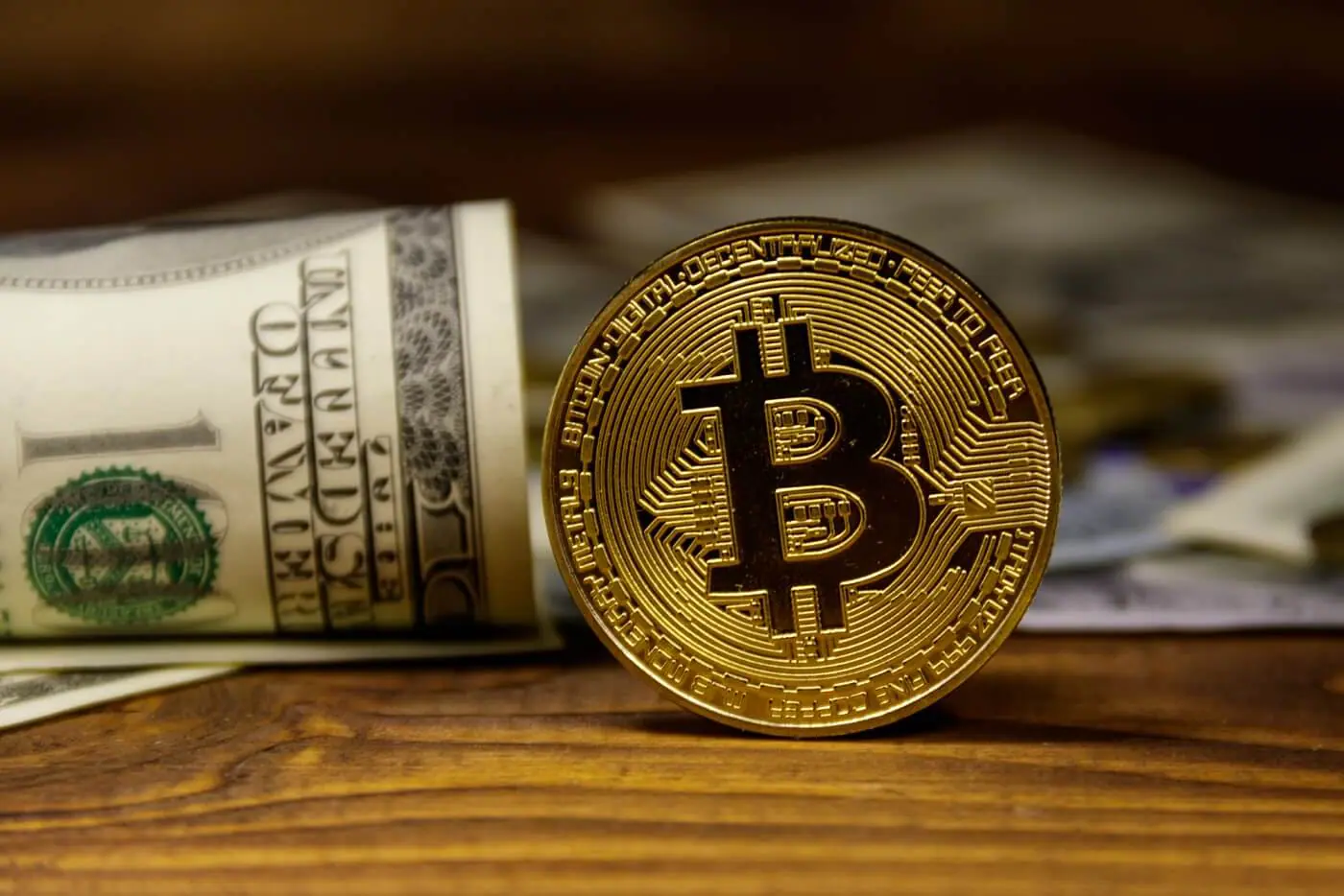 Andrew Tate wil $100 miljoen in Bitcoin investeren en afstand doen van fiat